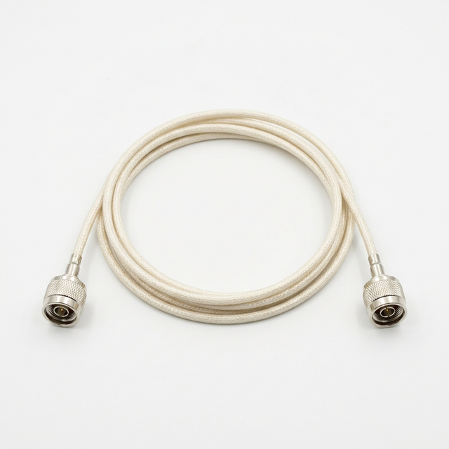 Pigtail sobre cable RG142 con conectores N macho en ambos extremos